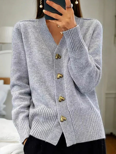 Isla - Refined Cardigan