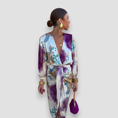 Larissa™ | Stylish V-Neckline Dress
