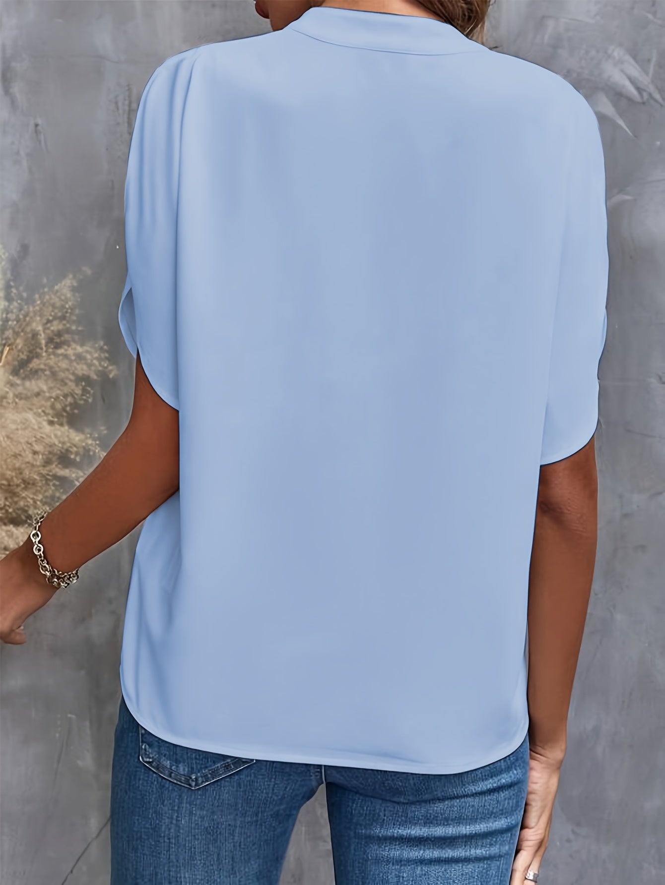 Elodie – Timeless Flared Blouse