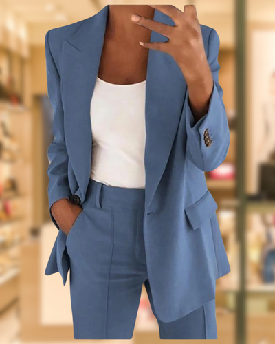 Odette™ | Timeless Elegance in a Sophisticated Suit